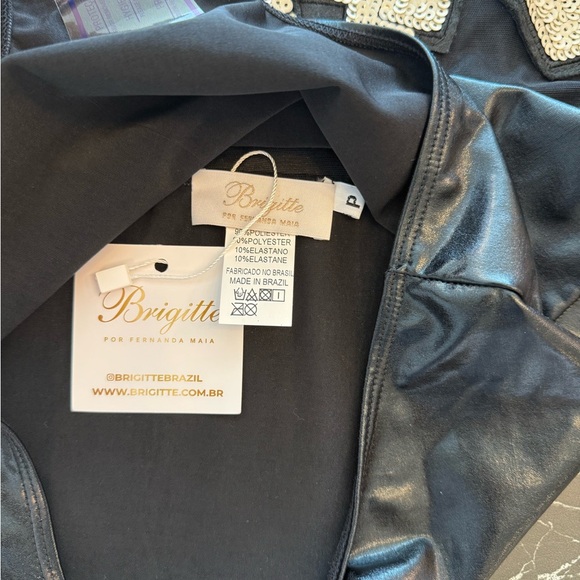 BRIGITTE- NWT- size P- Graphic Swimsuit (could also pass as a body suit) - Picture 6 of 6